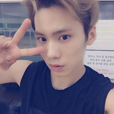 moon-hyuks:  rocky also looked real good during summer vibes era
