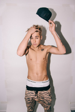 hotfamous-men:  Justin Bieber