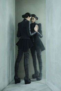 slickcrust:  KAMILA GAWRONSKA KASPERSKA DIESEL FW 2012 CAMPAIGN www.kamilagawronska.com   