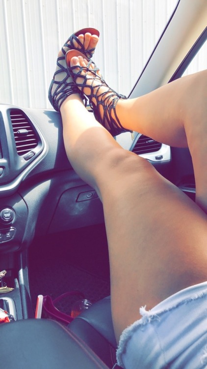 beautyandthefeets:Met my bf for lunch and he couldn’t help himself. I love when he take these shoes 