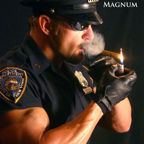 smokinghunks:  aleksbuldocek: smokinghunks:  Magnum. #smokinghunks #muscle#cigars #musclemodel #bodybuilding #bodybuilders  Need to do a shoot like this one   I think we can do this now.  917 755 3324.