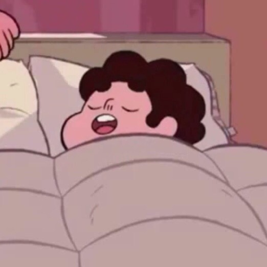 lifeisanimation:  I can’t get over how cute Steven is in the extended intro so