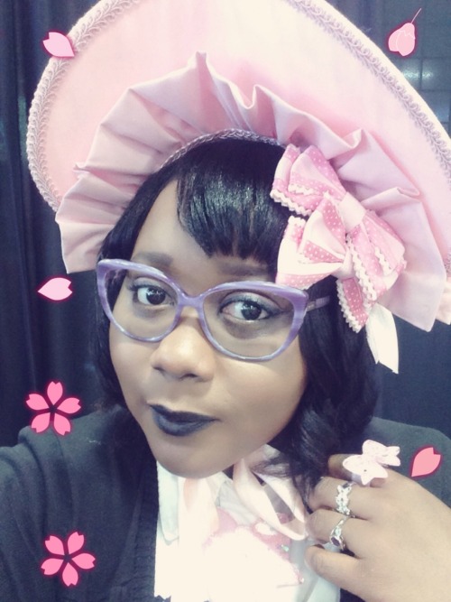 thebattyblackloli:  I don’t if I posted this already, but hey look it’s my face!