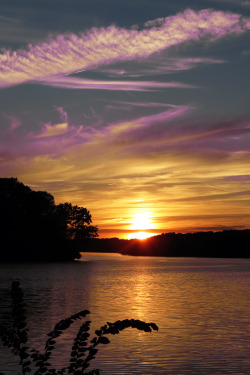 jade2012ar:  Beautiful sunset today at Spring Lake 