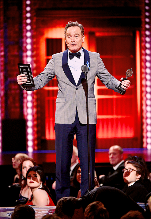  Bryan Cranston accepts the Best Performance by an Actor in a Leading Role in a Play for Network ons