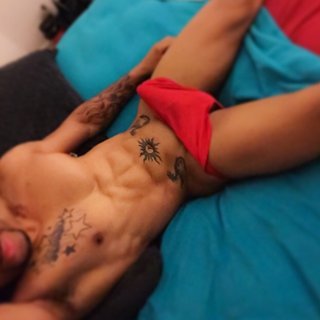 fuck-your-pics:  Taking my ass to bed.. Scary movies and chocolate chip cookies night.
