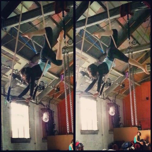 samaracircus:
“ Fun new trapeze shape #trapeze #circus #aerialist #aerialistsofig
”