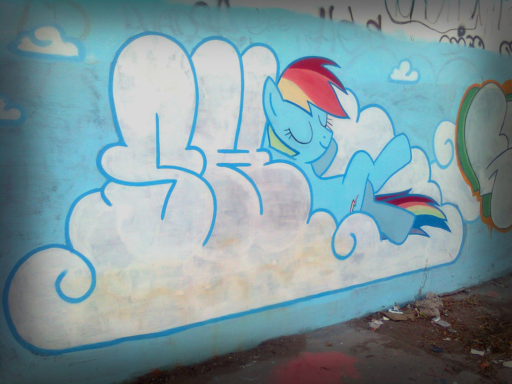 ecmajor:freaky-pixie:  My Little Pony Grafitti by by *ShinodaGE  Oh man, Shinoda’s
