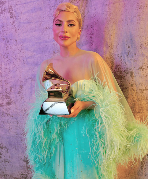  LADY GAGA.ph. Lindsey Byrnes with her Grammy Award.