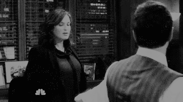 xxintrovertedmusicxx:mrschiltoncat:katic-hargitay-giddish:can they make out already Wait which ep is