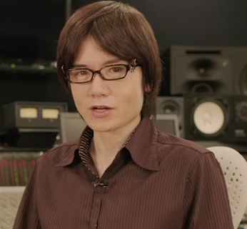 lovelygirlsandgeekystuff:  before and after announcing bayonetta you clever idiot