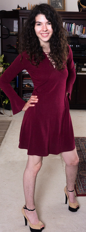 lovemywomenhairy:  Such a full and lush bush with a pair of sweet pits on this girl