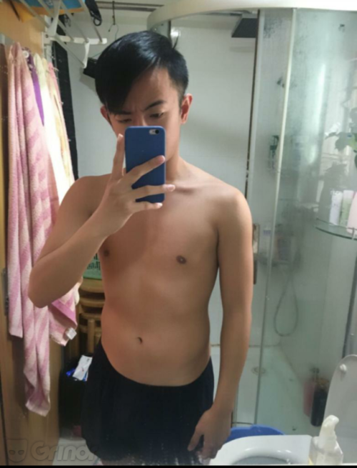 hongkonggayfile: TSW毒零奴 連續三日比人屌 仲要上grindr揾人玩 21歲就鬆晒 以前系桑拿做 咪又系偷偷同D叔叔玩賺外快