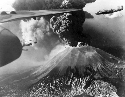 historicaltimes: B-25s from the 447th Squadron of the 321st Bombardment Group passed very near the erupting Vesuvius on their way to bomb targets. 1944. via reddit 