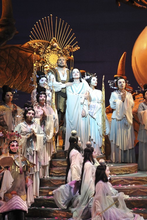 Lisa Lindstrom in Turandot in 2010 production of Turandot by Giacomo Puccini