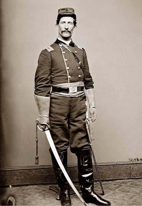 joachimmurat:southcarolinadove:An Union officer from the Civil War, early 1860sLove those hot boots!