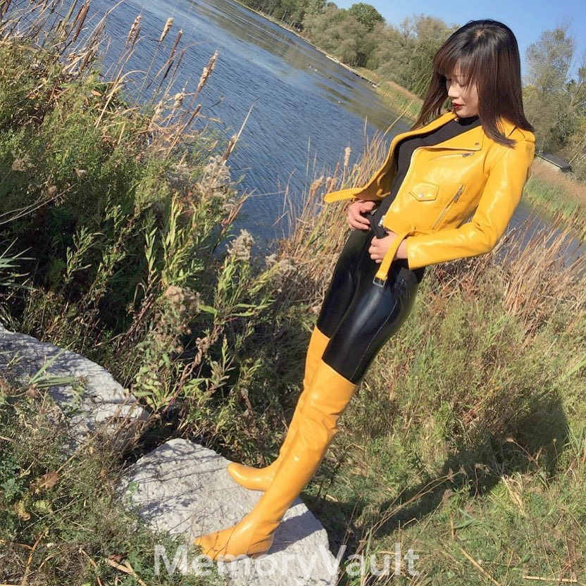memoryvault: memoryvault.tumblr.com  Help us by donating with Bitcoin: 1CZjNtZ5XcyXAnNeQe72NupMX815wyCEcB