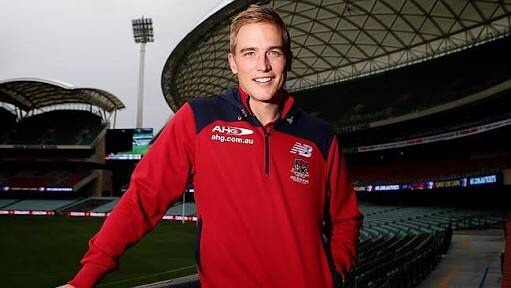 sporthunks:  Melbourne Demon, Bernie Vince, and his hot ass being exposed in today’s