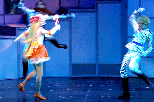 senshidaily:sera myu appreciationvenus protecting usa