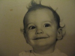 welcometothe1jungle:  Charles Manson as a baby. Serial killers