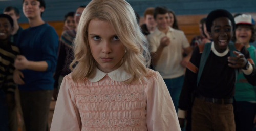 banidor:    Stranger Things, 2016.   