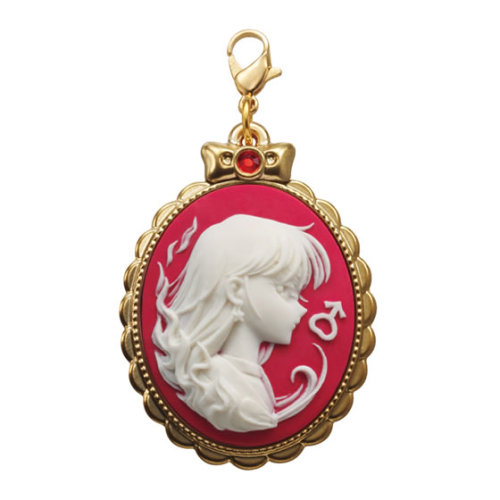 sailormooncollectibles:  Some new pics of the upcoming Sailor Moon cameo charms gashapon! more info: http://www.sailormooncollectibles.com/2014/09/30/sailor-moon-cameo-charms-gashapon-2015/ 