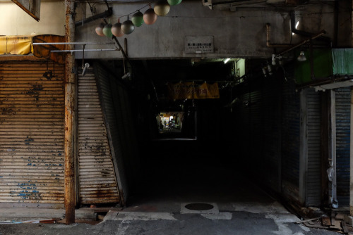 Amagasaki, a city between Osaka and Kobe, has some very lively shopping streets. This one, however, 