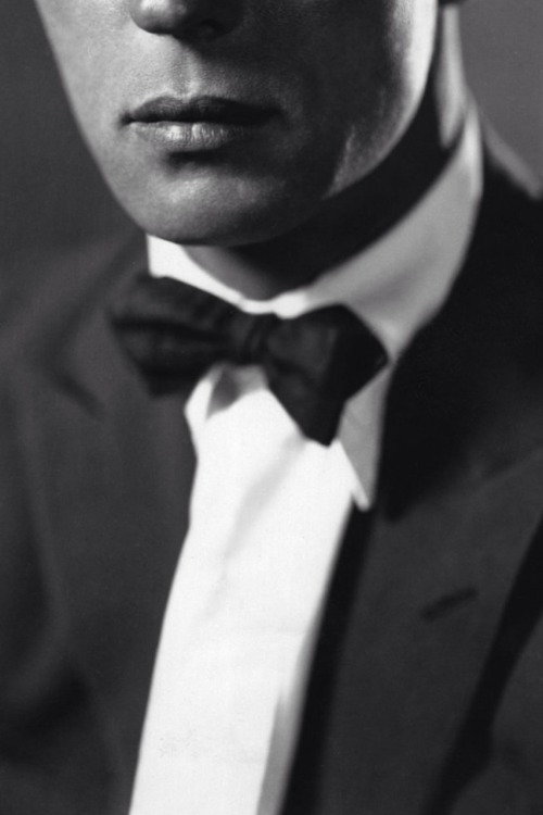 meinthefifties: Cinematic men of the 1920’s and their beautiful attire.