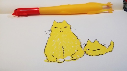 I’ve not been able to do anything because of work so here is some blob cats I did with a chicken pen