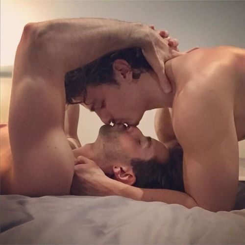 Porn Pics Adorable gay couples!