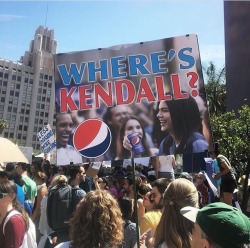 Reincepriebus: Best March For Science Sign I’ve Seen Yet. 😂🙌🏾 #Whereskendall