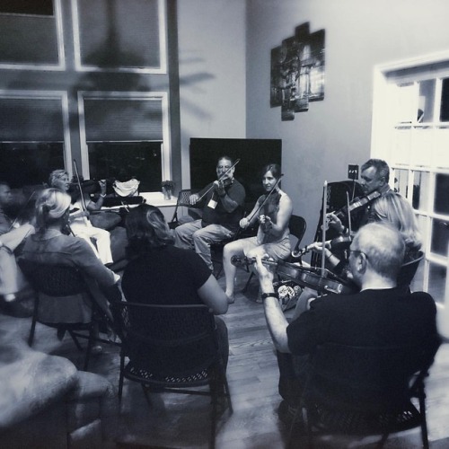 <p>And so it begins… #fiddlestaradultbeginnercamp #fiddlestar #fiddlestarcamp #fiddle #yourenevertoooldtostart  (at Fiddlestar)<br/>
<a href="https://www.instagram.com/p/BnaUkwFHbTx/?utm_source=ig_tumblr_share&igshid=7j5ihl49rv0b">https://www.instagram.com/p/BnaUkwFHbTx/?utm_source=ig_tumblr_share&igshid=7j5ihl49rv0b</a></p>