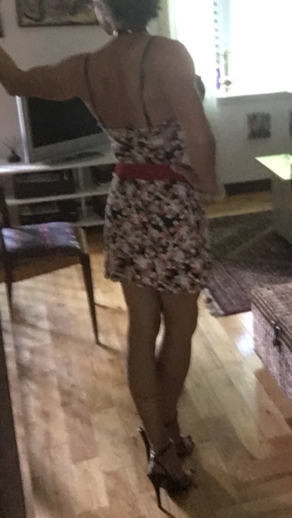 yayola50:Indian summer …Simone.@yayola50 So very beautiful ND great legs ND feet love the shoes I&rs