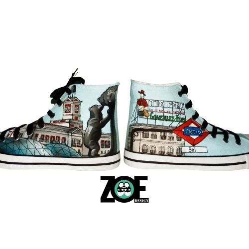 Zapatillas tipo Converse personalizadas con motivo &ldquo;Madrid-puerta del Sol&rdquo;