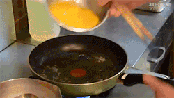 sizvideos:  Japanese Omurice Is A Delicious