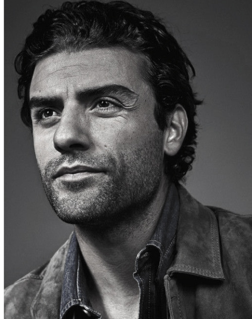 vanillabeanlattes:Oscar Isaac Poe Dameron