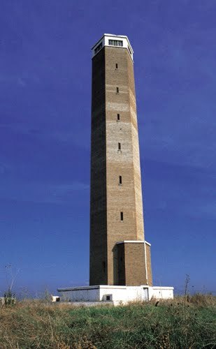 Torre piezometrica di Salone ( Acqua Vergine - Agro Romano - Roma) by mapio.net