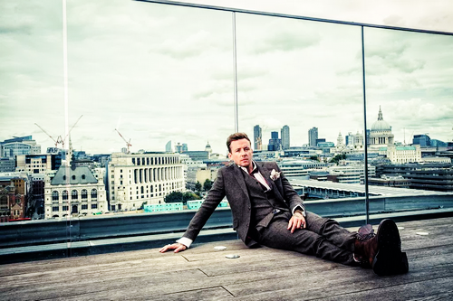 lauuwmcfly: Danny Jones for Riddle Magazine.