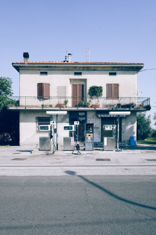 stazione di servizio, montepulciano stazione.