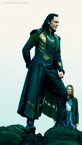 quoting-shakespeare-to-ducks:  Tom trying to subtly circumvent the Loki costume “modesty