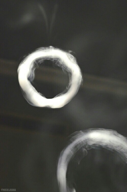 smoke ring