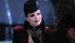 snowqveen:  Regina Mills + Pretty colors (✿◠‿◠) 