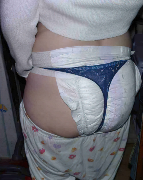 captainfishy1: Love a thong over a diaper!!