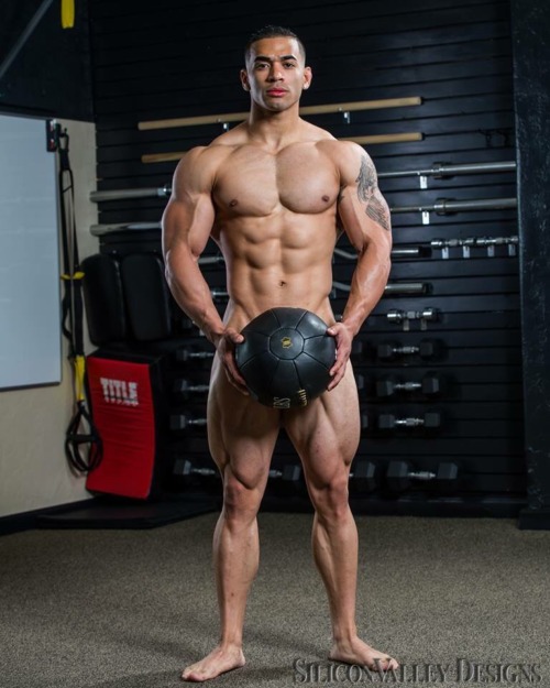 monstergodcock:  Jaime McTizic   Or   Jamie LeRoyce  https://www.facebook.com/JamieLeRoyce/