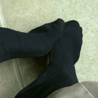 rankdresssockslover: blksocklver:  aln2geardss:  Been dying to get out of these loafers