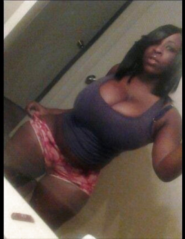 jazziedad:  Thick&amp;Busty CurvyLicious ♥♥ 