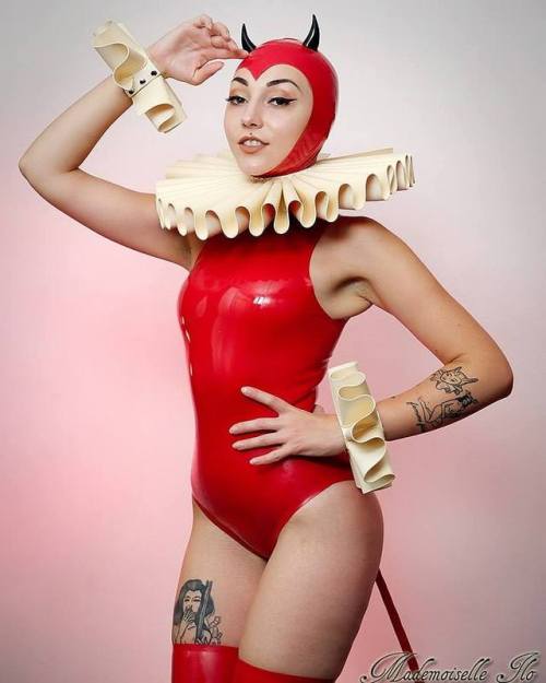 Seiko Phoenix Latex by Mademoiselle Ilo