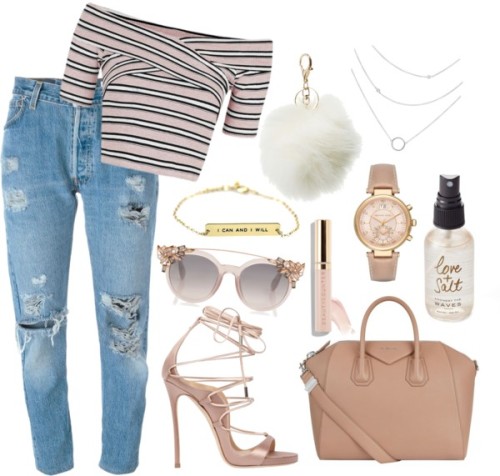 Boyfriend jeans. van nynkeknoops met rounded sunglassesTopshop striped top, €31 / Levi&rsqu