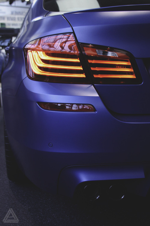 pr1smatic0:  BMW M5 - Prismatico
