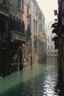 italian-luxury:Venice, Italy by Bjørn Breimo